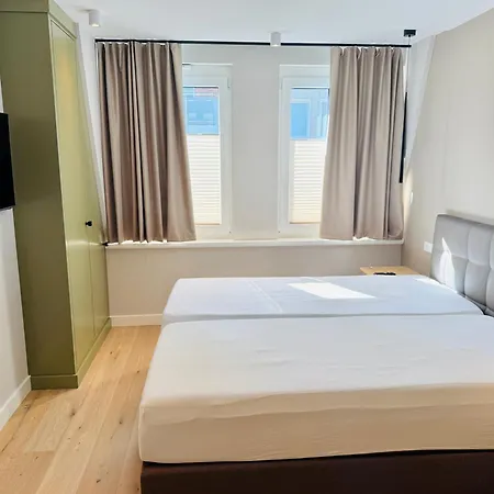 Haus Elisabeth - Hochwertiges Wohnen Auf Sylt Im Zentrum Von Vesterland